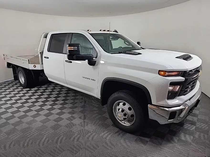 2025 Chevrolet Silverado 3500HD Work Truck photo 1