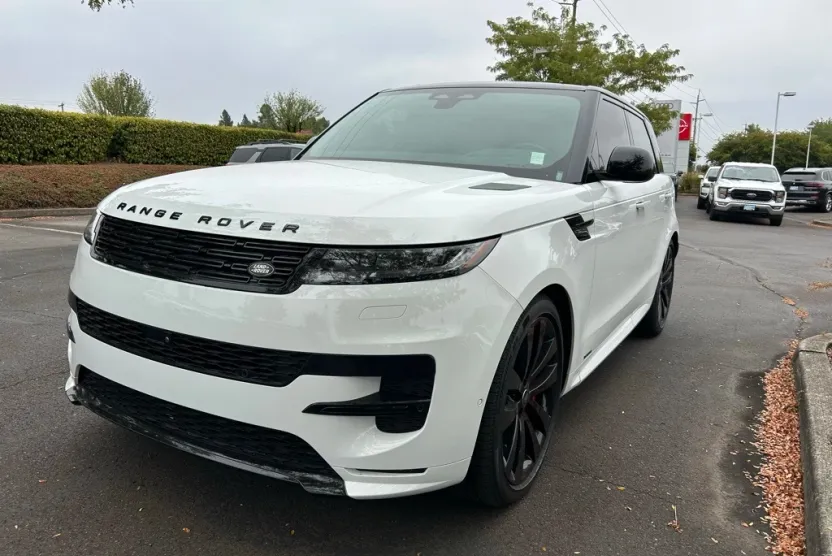 2025 Land Rover Range Rover Sport Autobiography photo 1