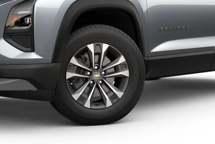 2026 Chevrolet Equinox LT photo 1