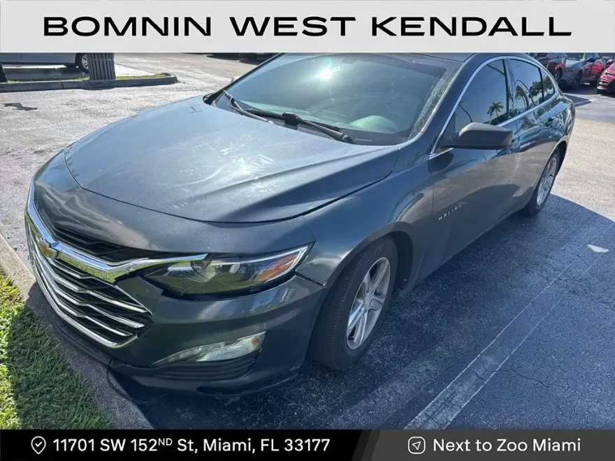 2021 Chevrolet Malibu LS photo 1