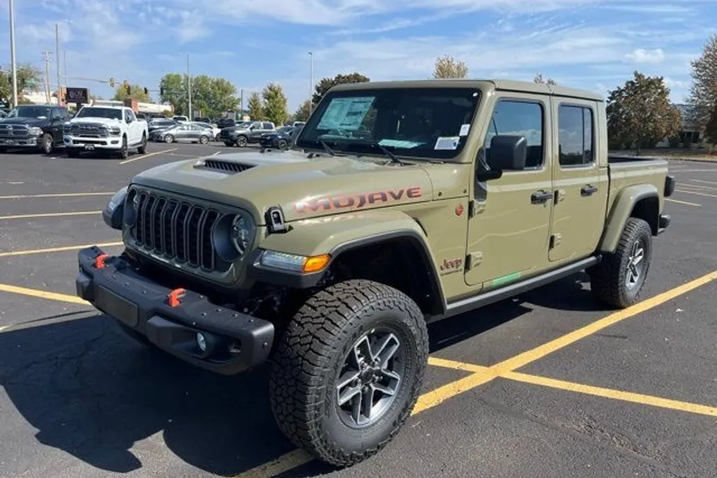2025 Jeep Gladiator Mojave photo 1