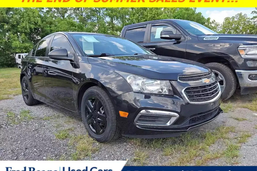 2016 Chevrolet Cruze LS photo 1
