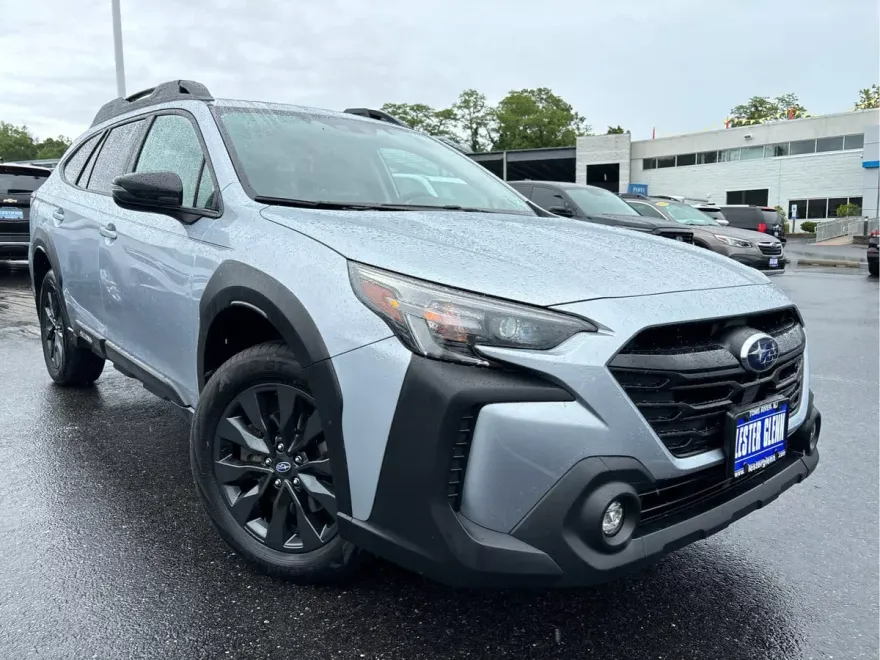 2024 Subaru Outback Onyx Edition XT photo 1