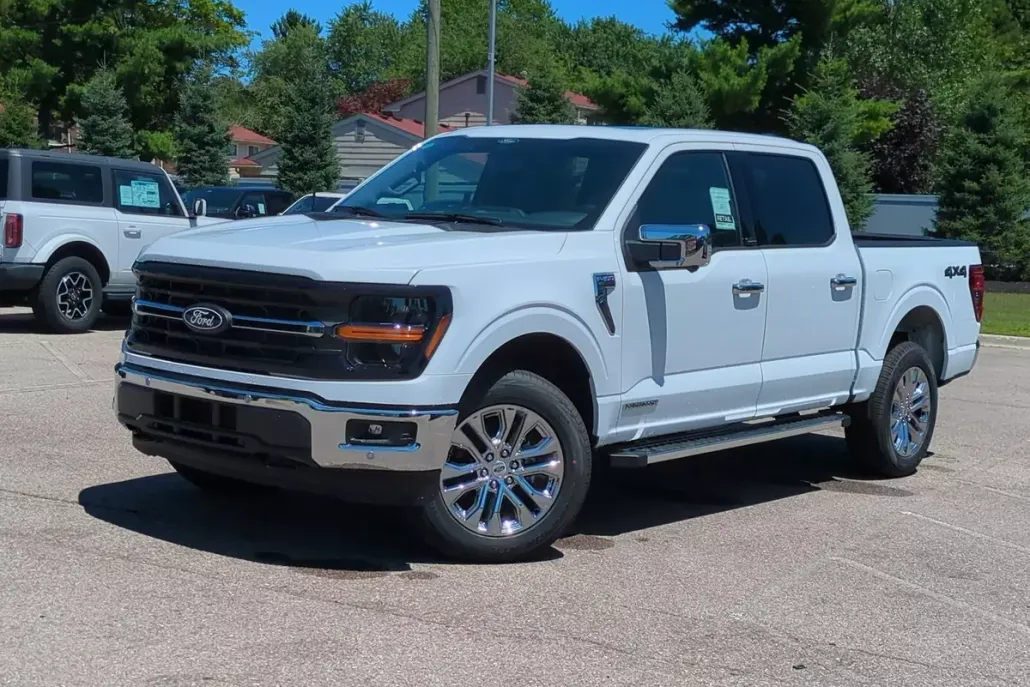 2025 Ford F-150 XLT photo 1