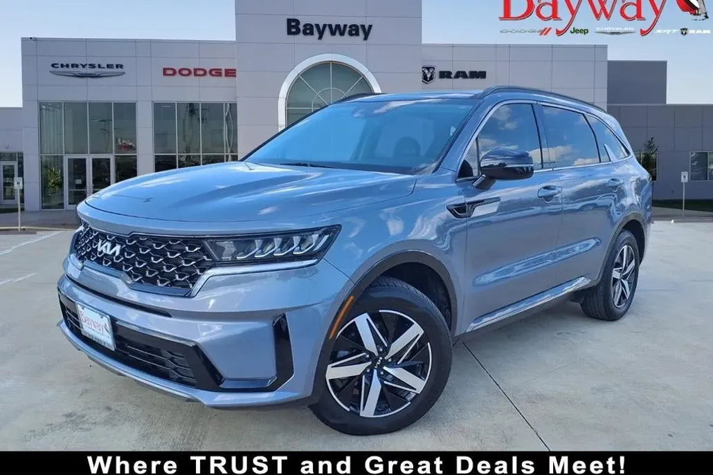 2022 Kia Sorento S photo 1