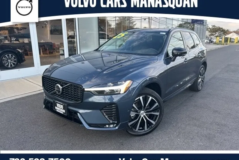 2025 Volvo XC60 B5 Plus photo 1