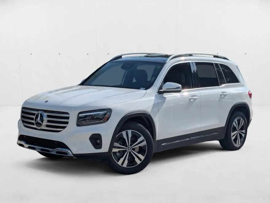 2026 Mercedes Benz GLB 250 photo 1