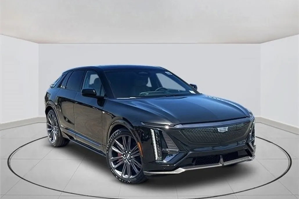 2026 Cadillac Lyriq photo 1