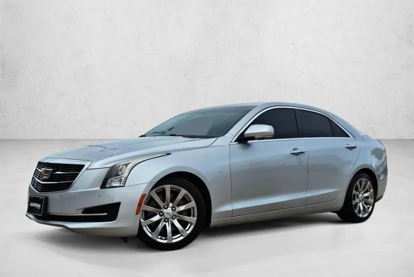 2017 Cadillac ATS Luxury photo 1
