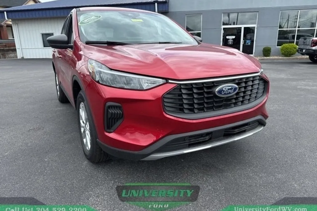 2025 Ford Escape Active photo 1