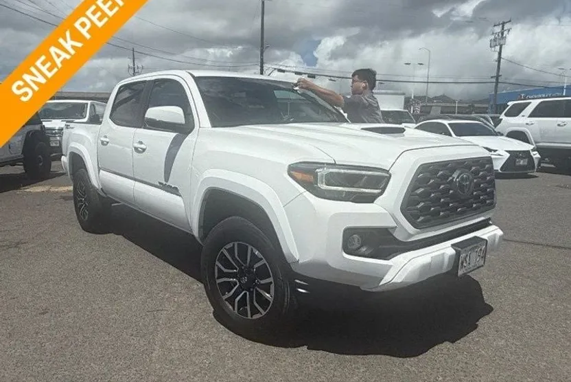 2022 Toyota Tacoma TRD Sport Double Cab V6 photo 1