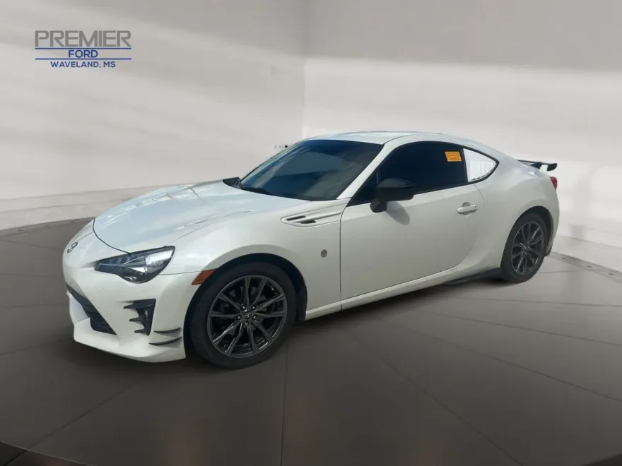 2017 Toyota GR86 Special Edition photo 1