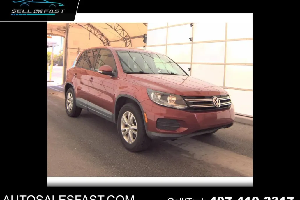 2012 Volkswagen Tiguan S photo 1