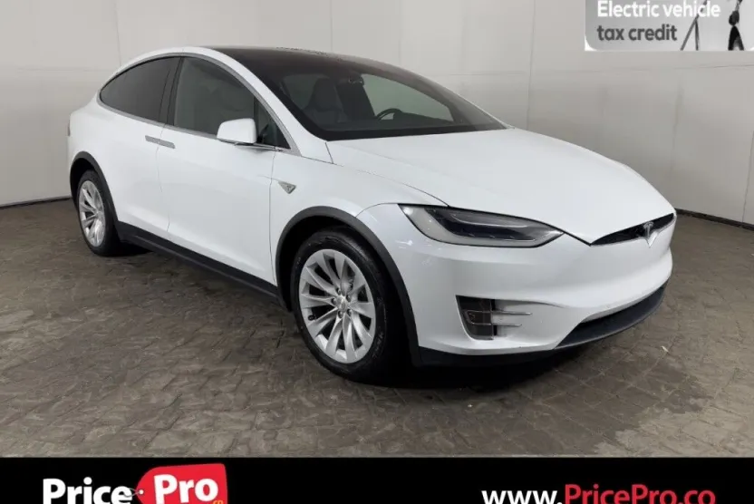2016 Tesla Model X 75D photo 1