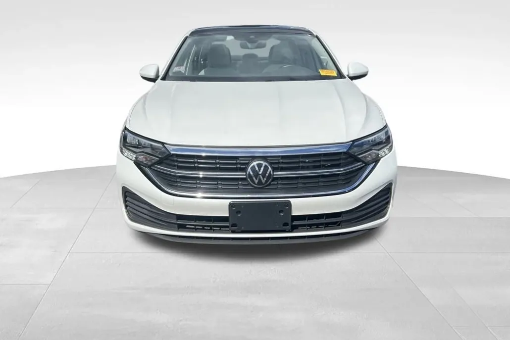 2023 Volkswagen Jetta 1.5T SE photo 1