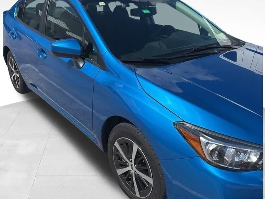 2020 Subaru Impreza Premium photo 1