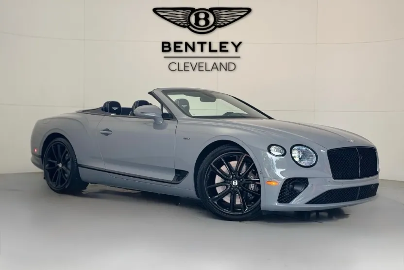 2024 Bentley Continental GTC photo 1