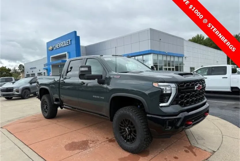 2026 Chevrolet Silverado 2500HD ZR2 photo 1