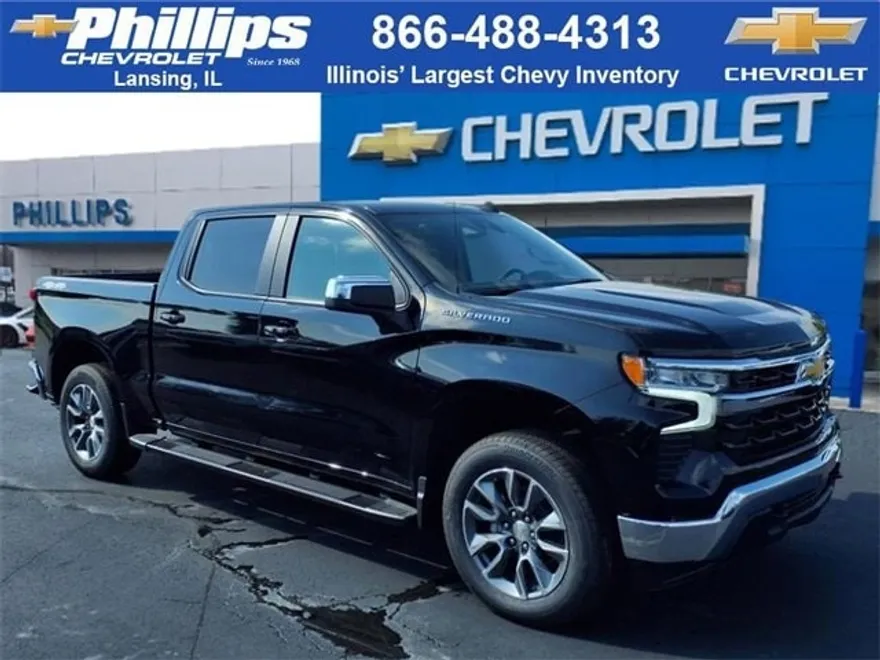 2026 Chevrolet Silverado 1500 LT photo 1