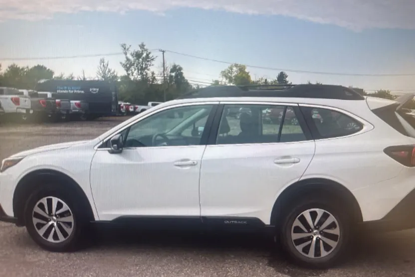 2020 Subaru Outback 2.5i photo 1
