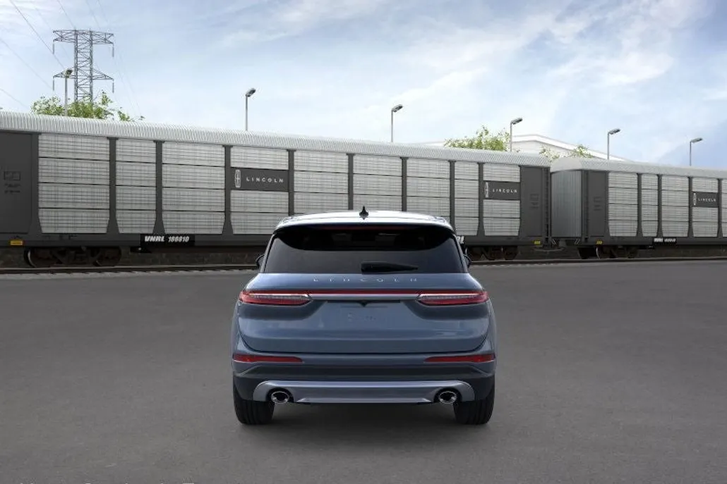2025 Lincoln Corsair Premiere photo 1