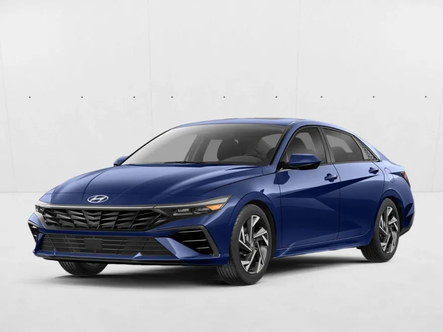 2024 Hyundai Elantra SEL photo 1