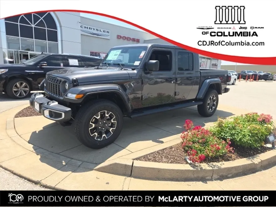 2025 Jeep Gladiator Sport S photo 1