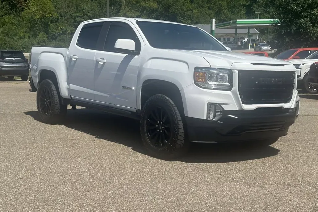 2022 Gmc Canyon Elevation photo 1