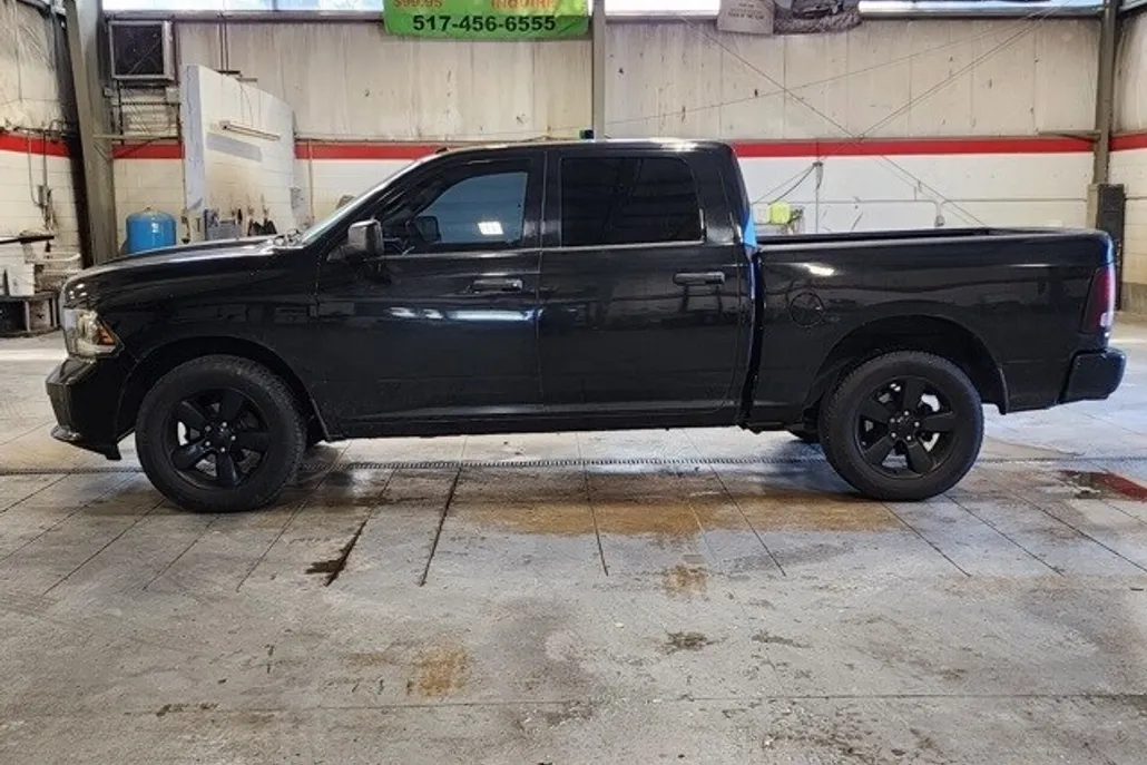 2014 Ram 1500 Tradesman Express photo 1