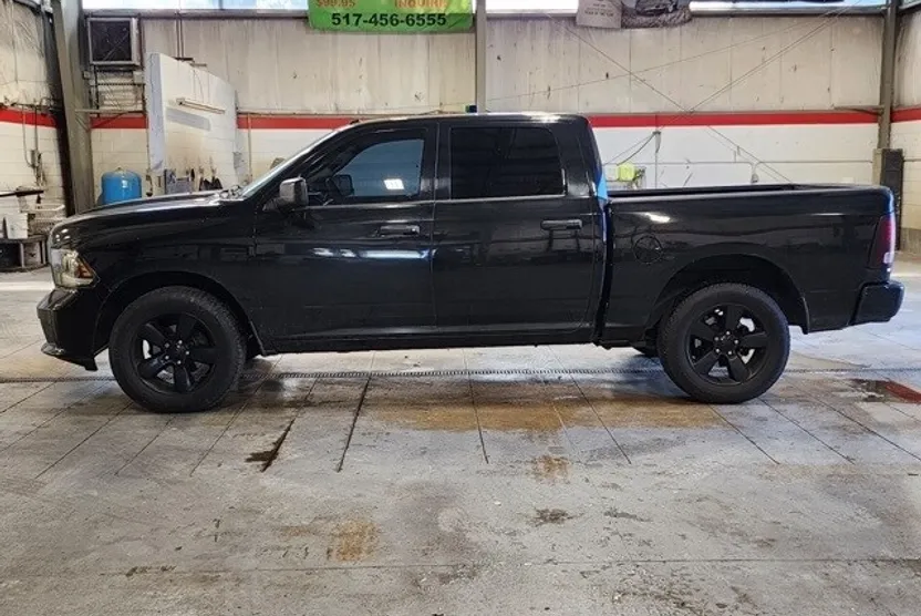 2014 Ram 1500 Tradesman Express photo 1