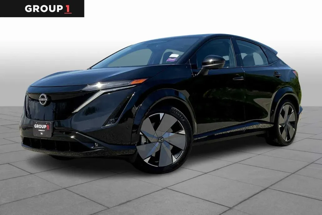 2024 Nissan ARIYA Platinum photo 1