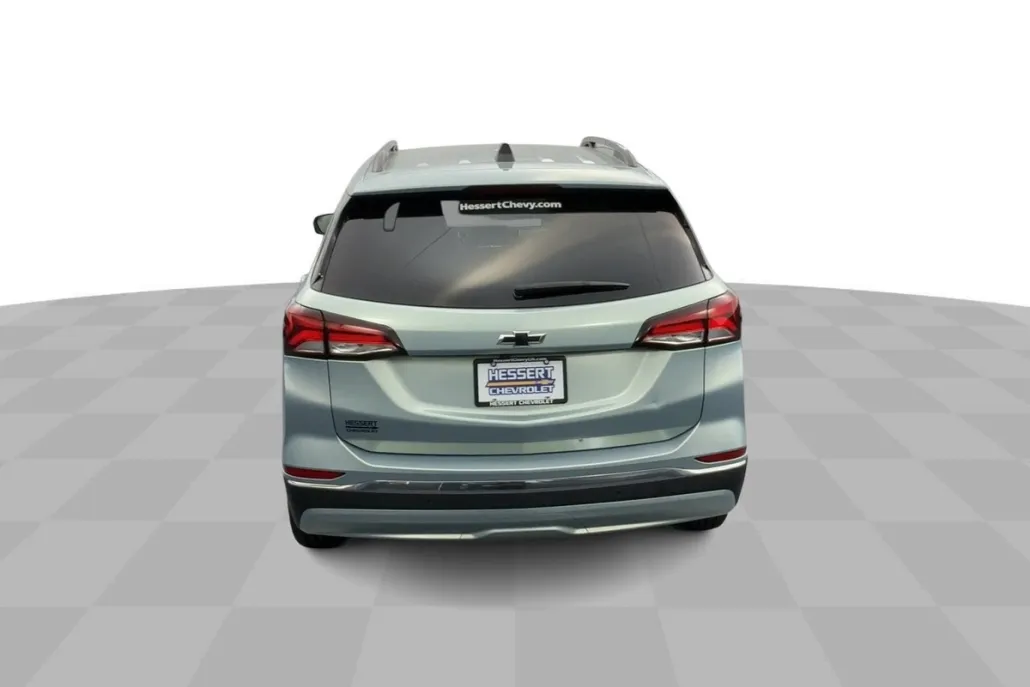 2022 Chevrolet Equinox RS photo 1