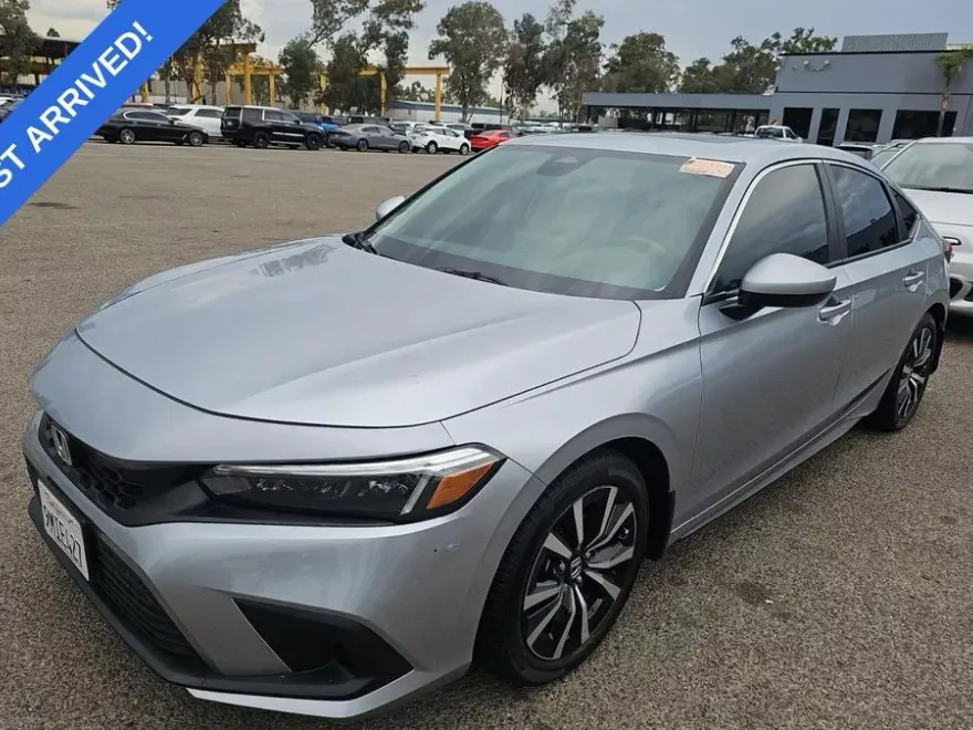 2024 Honda Civic EX-L photo 1