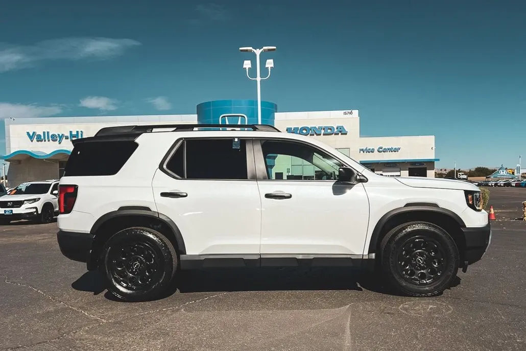 2026 Honda Passport photo 1