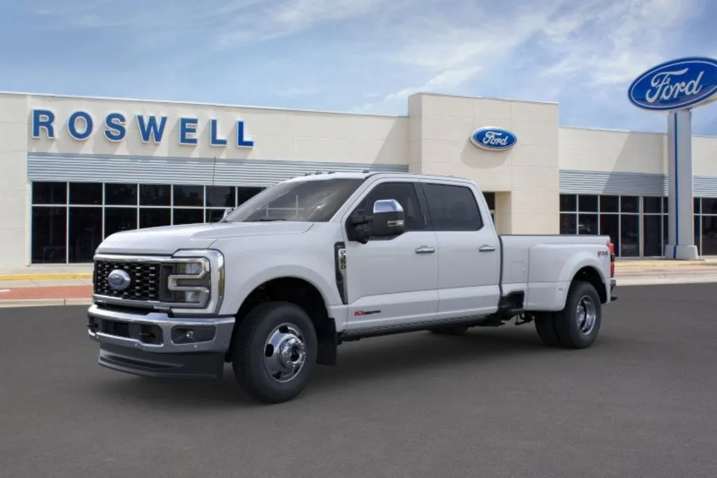 2025 Ford F-350 photo 1