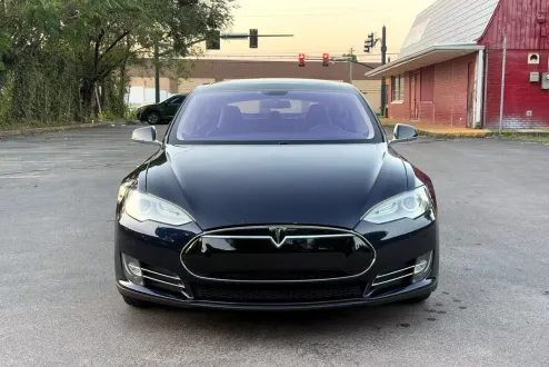 2013 Tesla Model S Performance photo 3