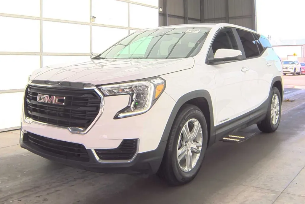 2023 Gmc Terrain SLE photo 1