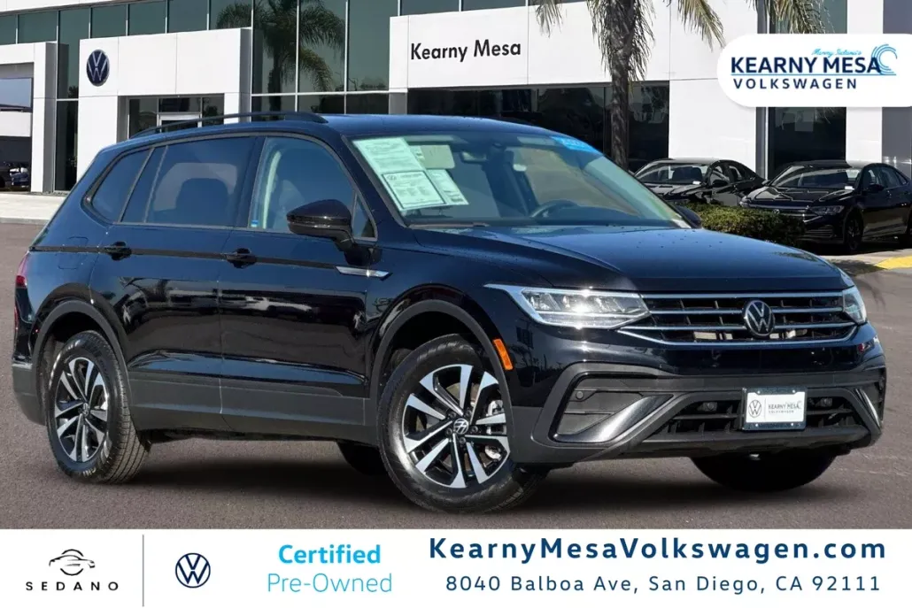 2023 Volkswagen Tiguan S photo 1