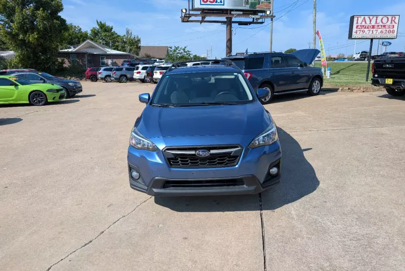 2018 Subaru Crosstrek 2.0i Premium photo 1