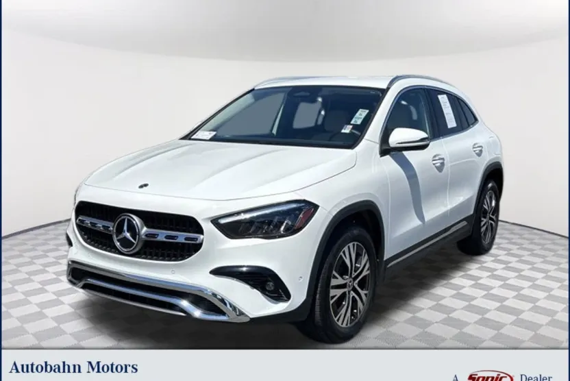 2025 Mercedes Benz GLA 250 photo 1
