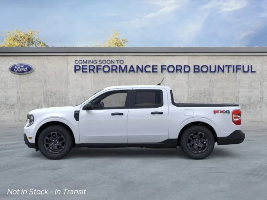 2025 Ford Maverick XLT photo 1