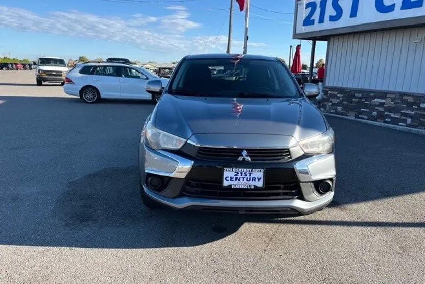 2016 Mitsubishi Outlander Sport SE ES photo 1