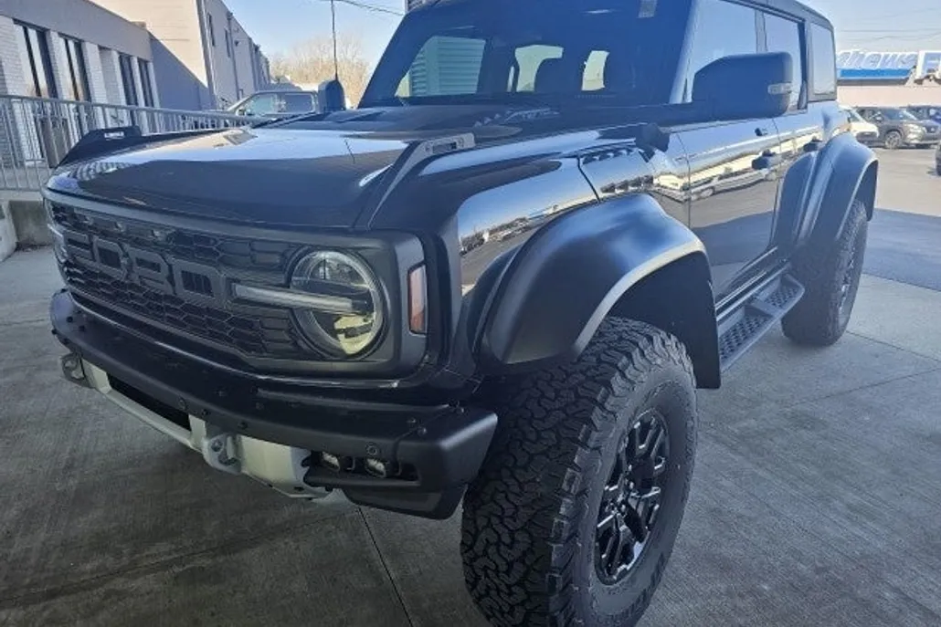 2023 Ford Bronco Raptor photo 1