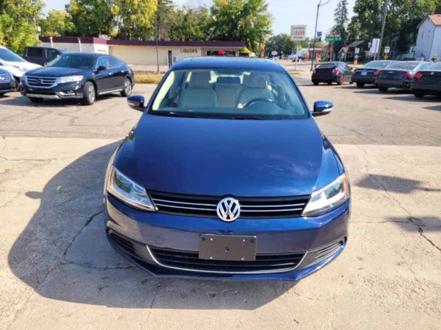 2014 Volkswagen Jetta SE photo 1