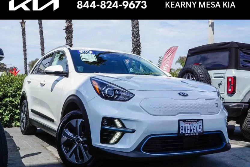 2020 Kia Niro EV EX photo 1