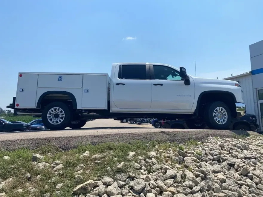 2025 Chevrolet Silverado 2500HD Work Truck photo 1