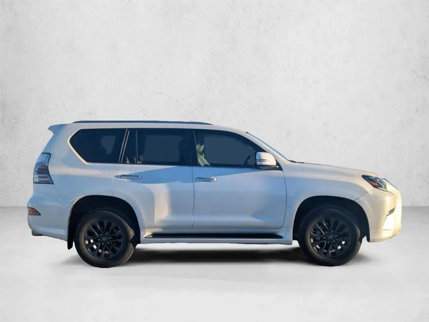 2022 Lexus GX 460 Premium photo 1