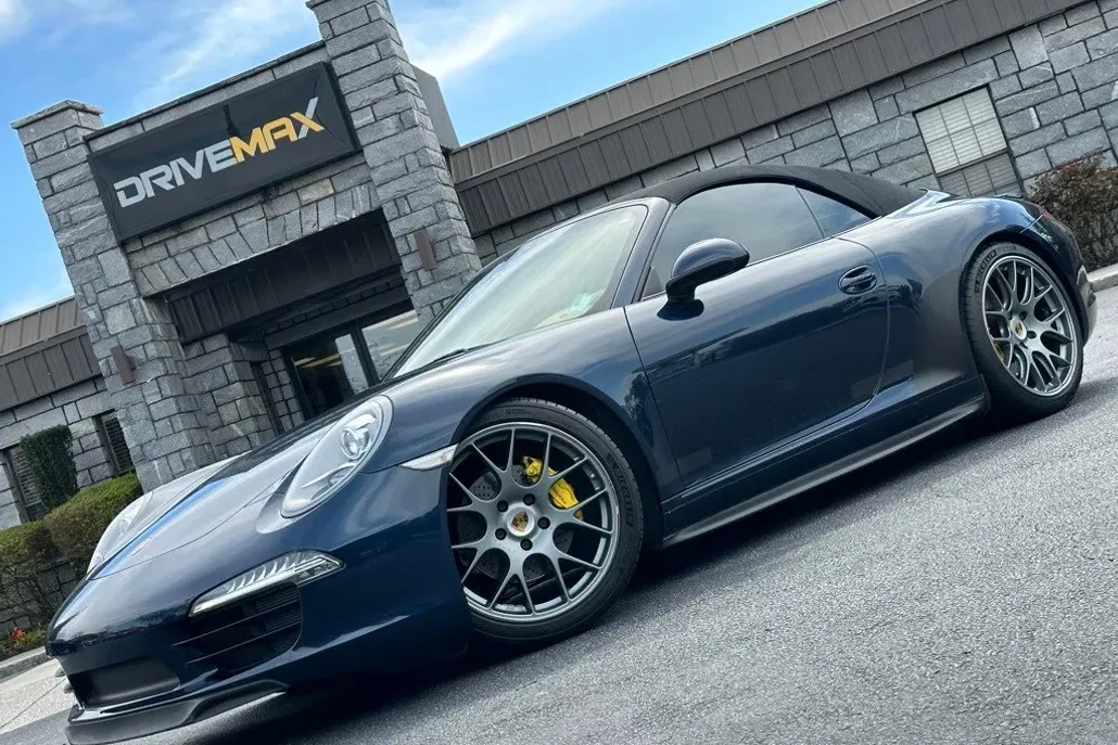 2012 Porsche 911 Cabriolet photo 1