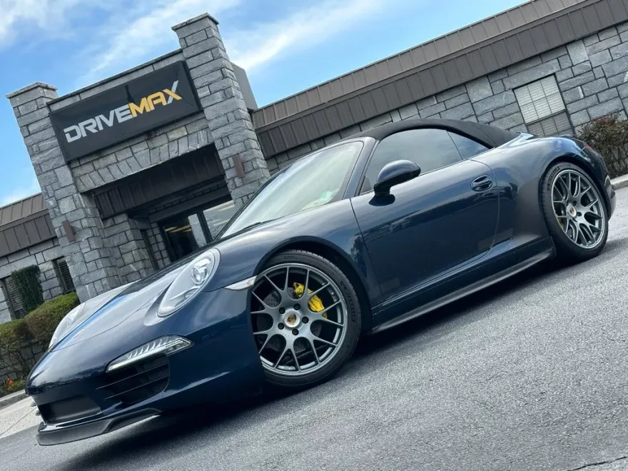 2012 Porsche 911 Cabriolet photo 1