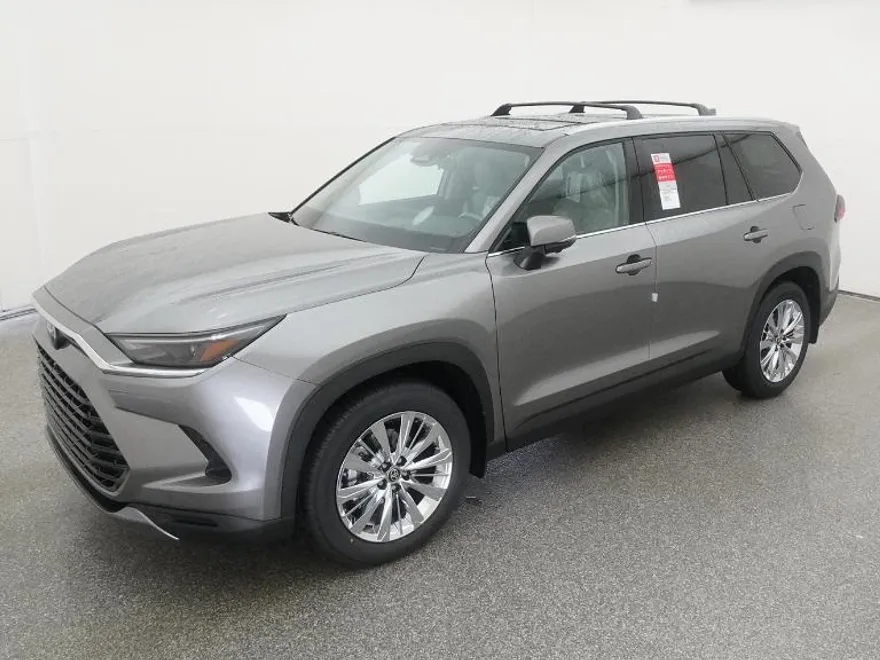 2026 Toyota Grand Highlander Platinum photo 1